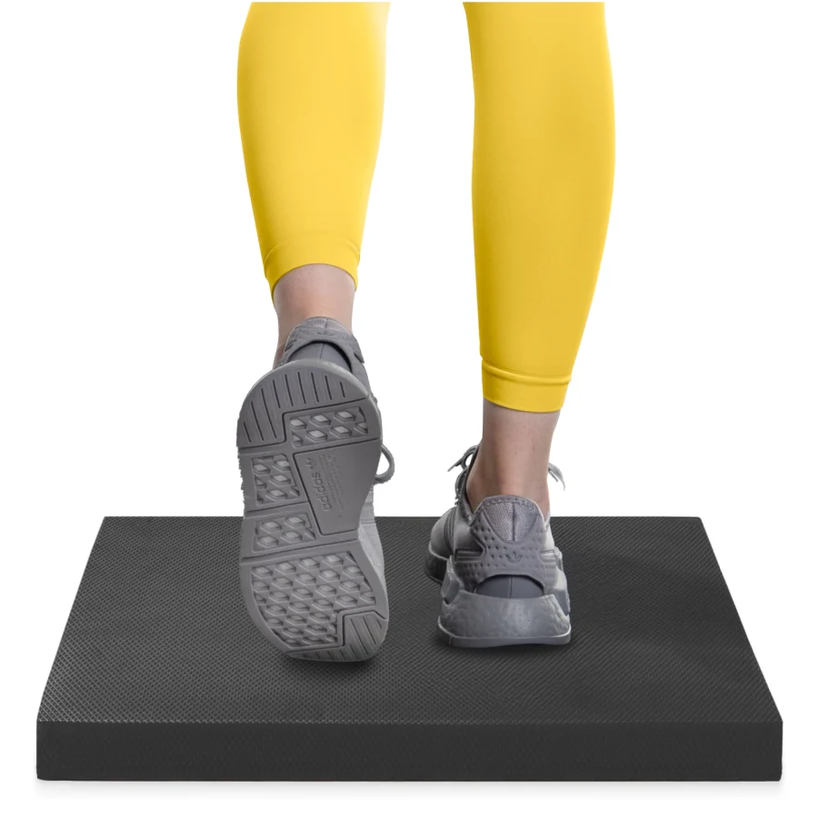 Balansepute Balance Pad 49 × 38,5 × 5,8 cm – svart – bilde 1 av 8