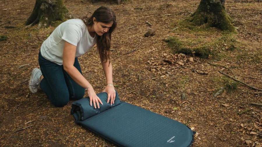 Selvoppblåsende matte Kompaktmatte enkel 2,5 cm – Easy Camp – bilde 5 av 5