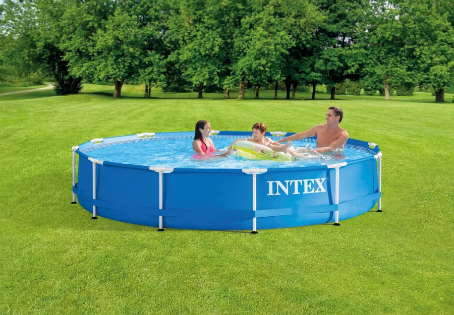 Rammebasseng med 12 V pumpe 366 × 76 cm – Intex – bilde 4 av 4