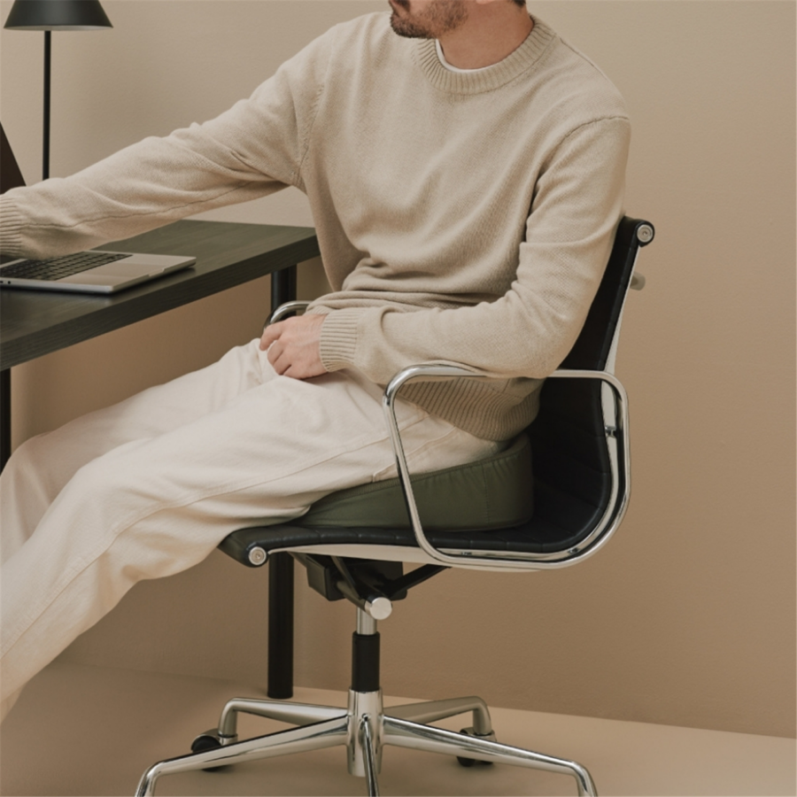 Ergonomisk Sittepute Kura Seat Soft – Olivengrønn – bilde 5 av 5